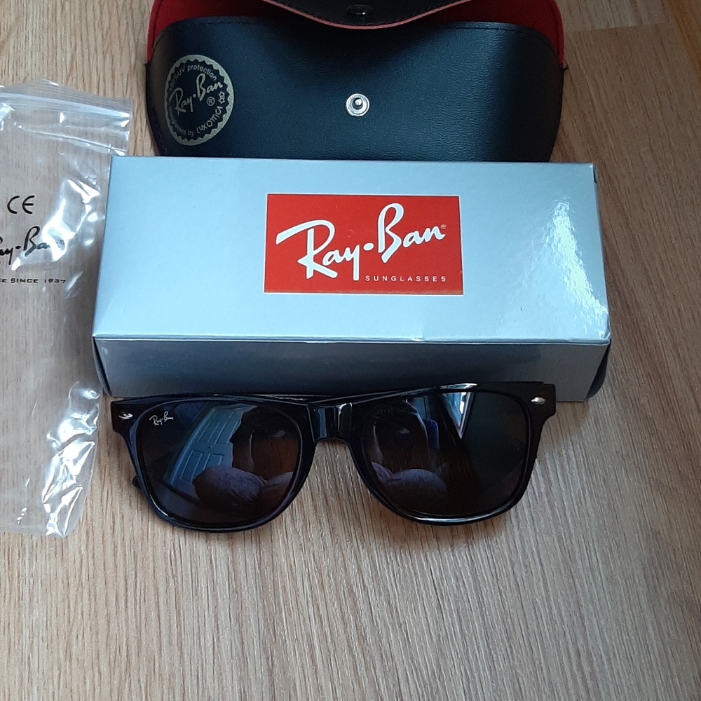 Rayban brown sunglasses